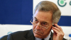 Ханке Украйна можеше да избегне хаоса ако беше приела валутен