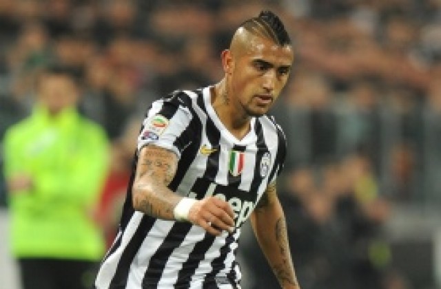 Барса предлага Алексис и пари за Артуро Видал