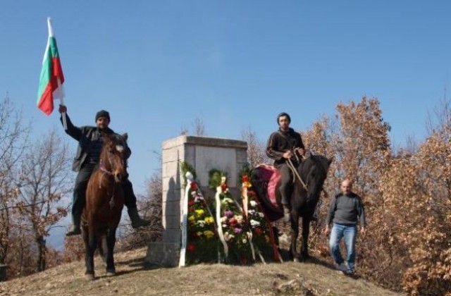 Правят възстановка на събитията от 3 март 1878 г. при връх Кръста