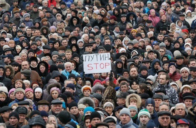 Напрежението в Украйна не стихва, Западът бойкотира срещата на Г-8 в Сочи