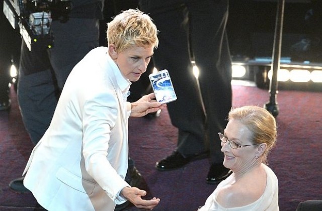 Селфи от Оскарите с рекорд в Туитър (ВИДЕО)