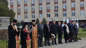 Митрополит Иоаникий Трябва да се учим от историята защото никой