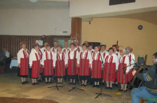 25 самодейни формации участваха в Шестата битова вечер в Павликени