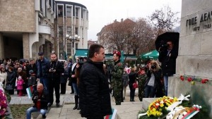 Палев се поклони пред паметта на героите