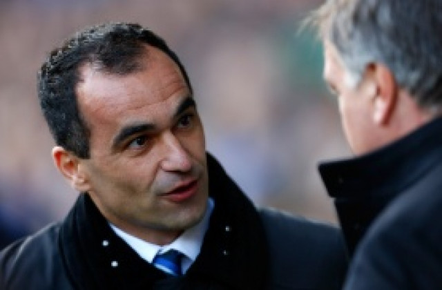 Роберто Мартинес продължава да досажда на Барса и Челси