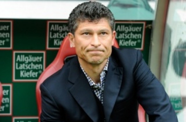 В Щутгарт вече водят разговори с Балъков, все още не са решили за Шнайдер