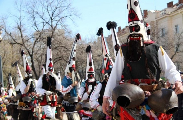 Старозагорска група дебютира на фестивала на маскарадните игри
