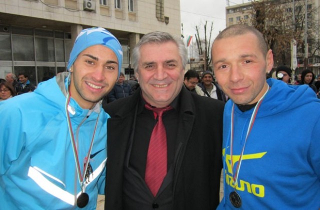 Лекоатлети от цялата страна се включиха в XII шосеен пробег „3 март в Мездра