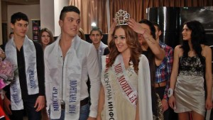 Жени Калканджиева избра новите Мис и Мистър Монтана