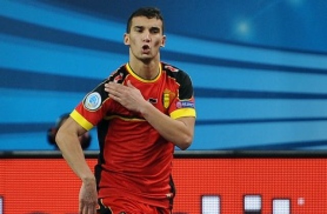 Белгиец отнесе наказание от 10 мача заради расистки жест