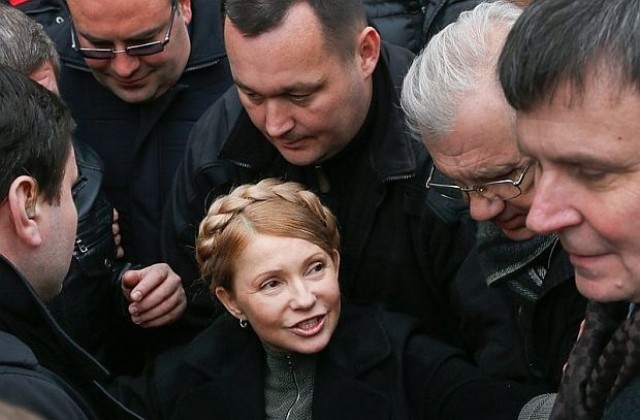 Тимошенко призовава за икономически санкции срещу Русия