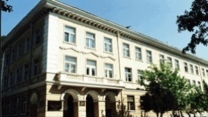 Преподаватели в Автото имитирали учебна дейност за да си запазят