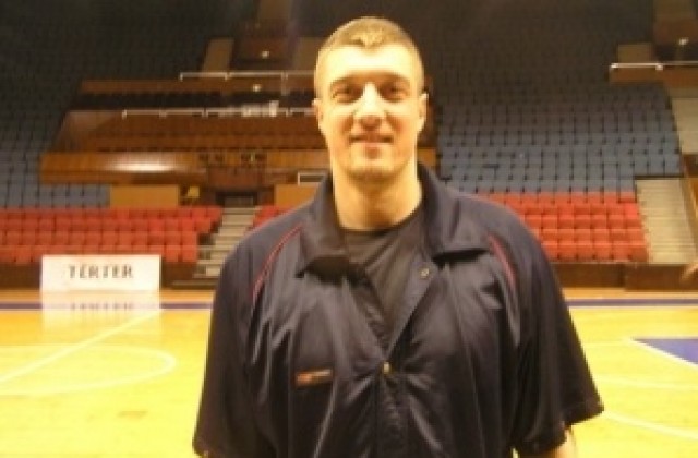 Оперират Йевджич във Варна или София