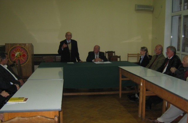 Литературен конкурс на тема „Да се завърнеш в бащината къща