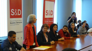 Посрещнаха трима търновски социалисти в централата на ПЕС