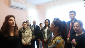 6 момичета лишени от родителски грижи заживяха в нов дом