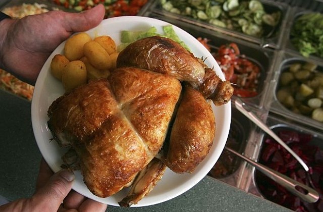 Експерти: Няма хормони в пилешкото, няма и икономическа логика да се влагат