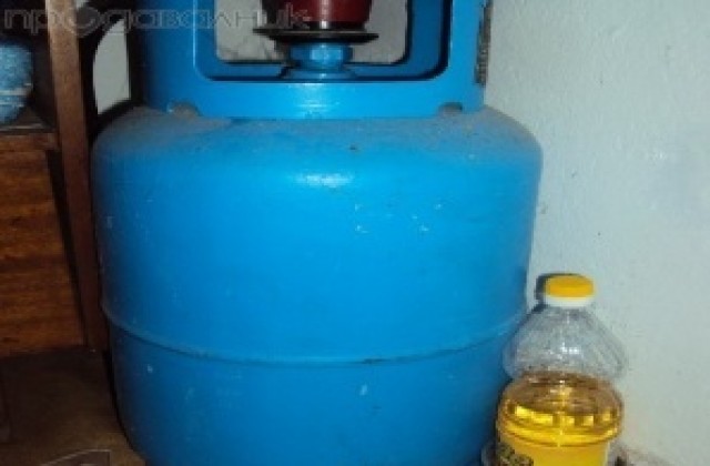 Мъж пострада след взрив на газова бутилка