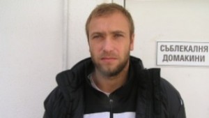 Мишо ВенковСтефан Станчев и Бакари аут срещу Любимец