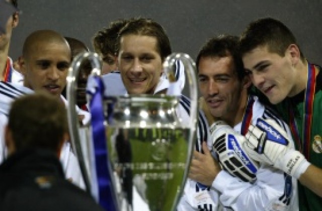 Реал Мадрид стана на 112 години, сънува требъл