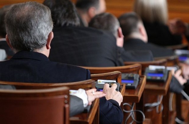 Приеха на първо четене промените в Закона за потребителския кредит