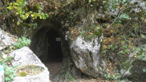 Проби на техниката в 5D киното край Леденика