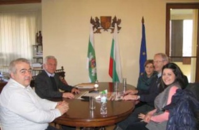 Австрийци се срещнаха с Драгомир Николов, впечатлени са от Трявна