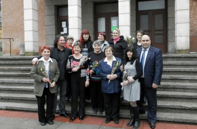 Владислав Николов поздрави  жените в Пелишат за 8 март