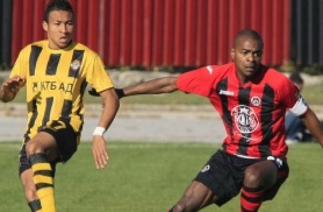 ВИДЕО: Ботев Пд обърна Локо Сф за 13-а победа в А група