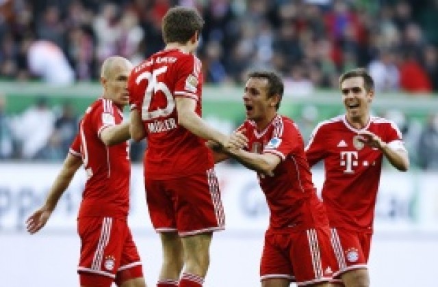 ВИДЕО: Байерн продължи да гази - 6:1 срещу Волфсбург