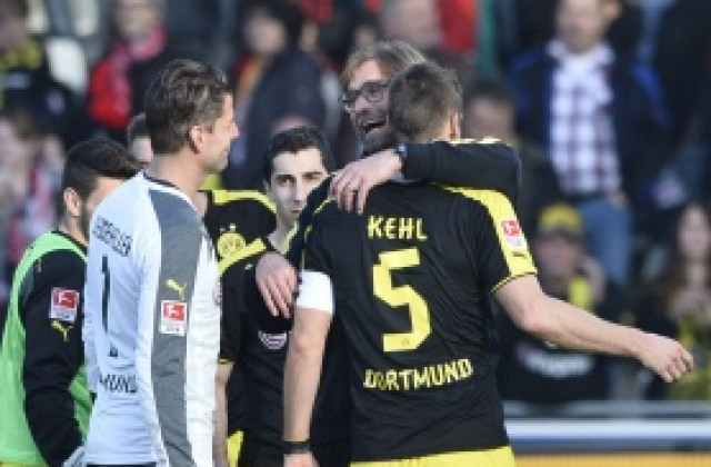 Лишен от блясък, Дортмунд взе своето от Фрайбург