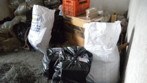 Откриха над 142 000 къса цигари при полицейска операция в