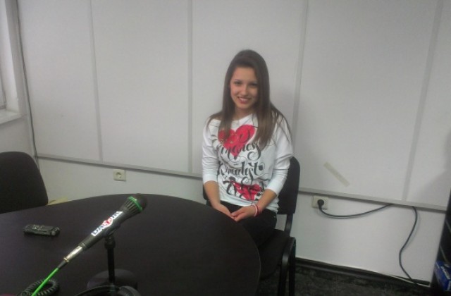 Беатрис Кацарова: Девойка Кюстендилска пролет е конкурс изпълнен с много хубави емоции