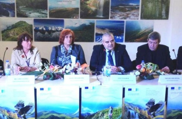 Искра Михайлова: Изпълнението на проектите по ОПОС върви с ускорени темпове