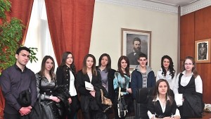 19годишна ще управлява Враца за ден