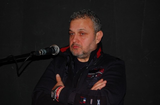 Димитър Инджов: За три стари монети може да се лежи толкова, колкото и за убийство