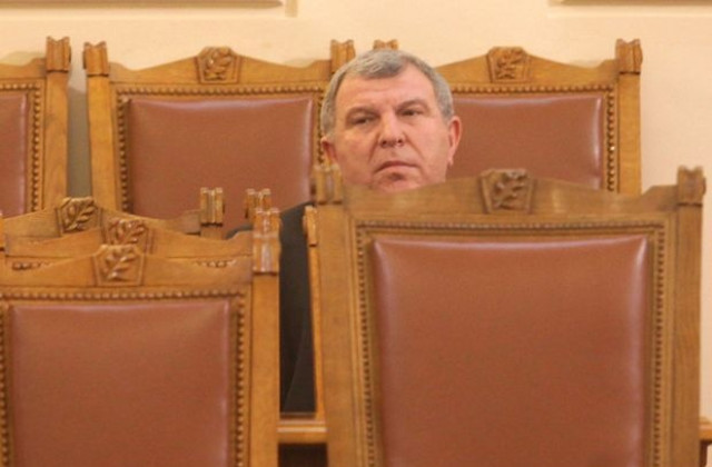 Напоителни системи излиза от кризата до края на годината, обеща Греков