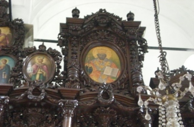 Габрово отбелязва годишнината от урагана с молебен