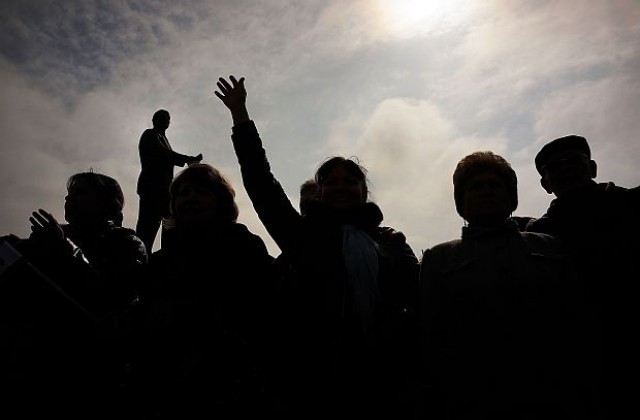 Протест срещу Русия във Варна събра 20 души