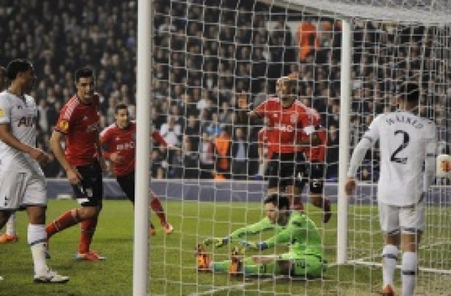 ВИДЕО: Тотнъм преклони глава пред Бенфика и почти каза чао на Лига Европа