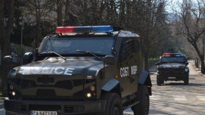 Край на драмата в Лясковец Стрелецът е задържан и ранен