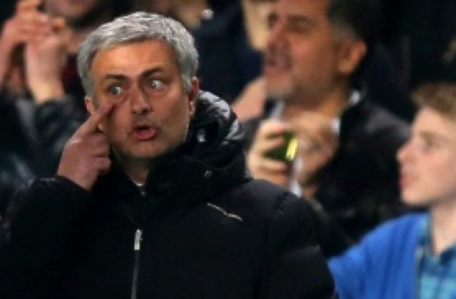 Моуриньо осмя наградата за Играч на месеца