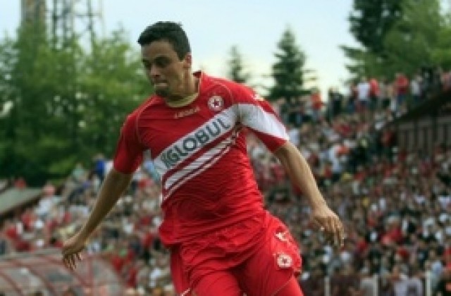 ЦСКА амнистира Марсиньо и Черни за дербито