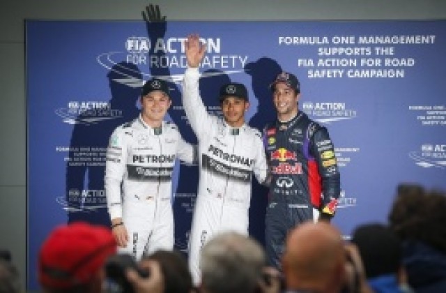 Вълнуваща квалификация в Мелбърн, Хамилтън - първи