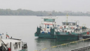 Учени ще правят ток от сероводород