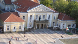 Благотворителен концерт Подай ръка на Юлия