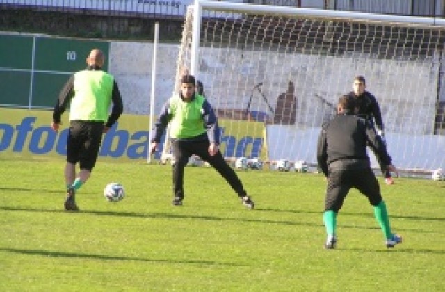 Гонзо и Луканов се пуснаха в двустранната игра на „моряците”, Венков готов за ЦСКА