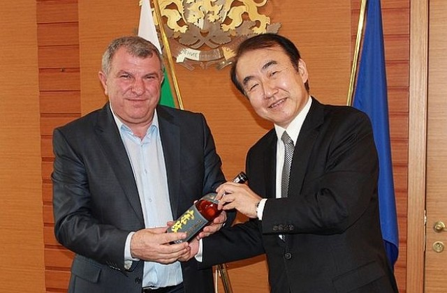 Греков: Земеделието е най-стабилният сектор от икономката ни