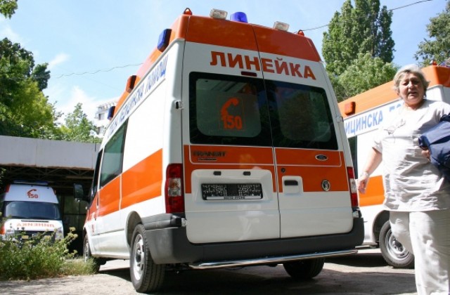 Две пешеходки ранени в катастрофи