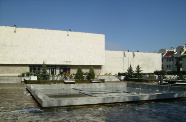 Концертно представяне на книга на Вирджиния Атанасова в Кюстендил